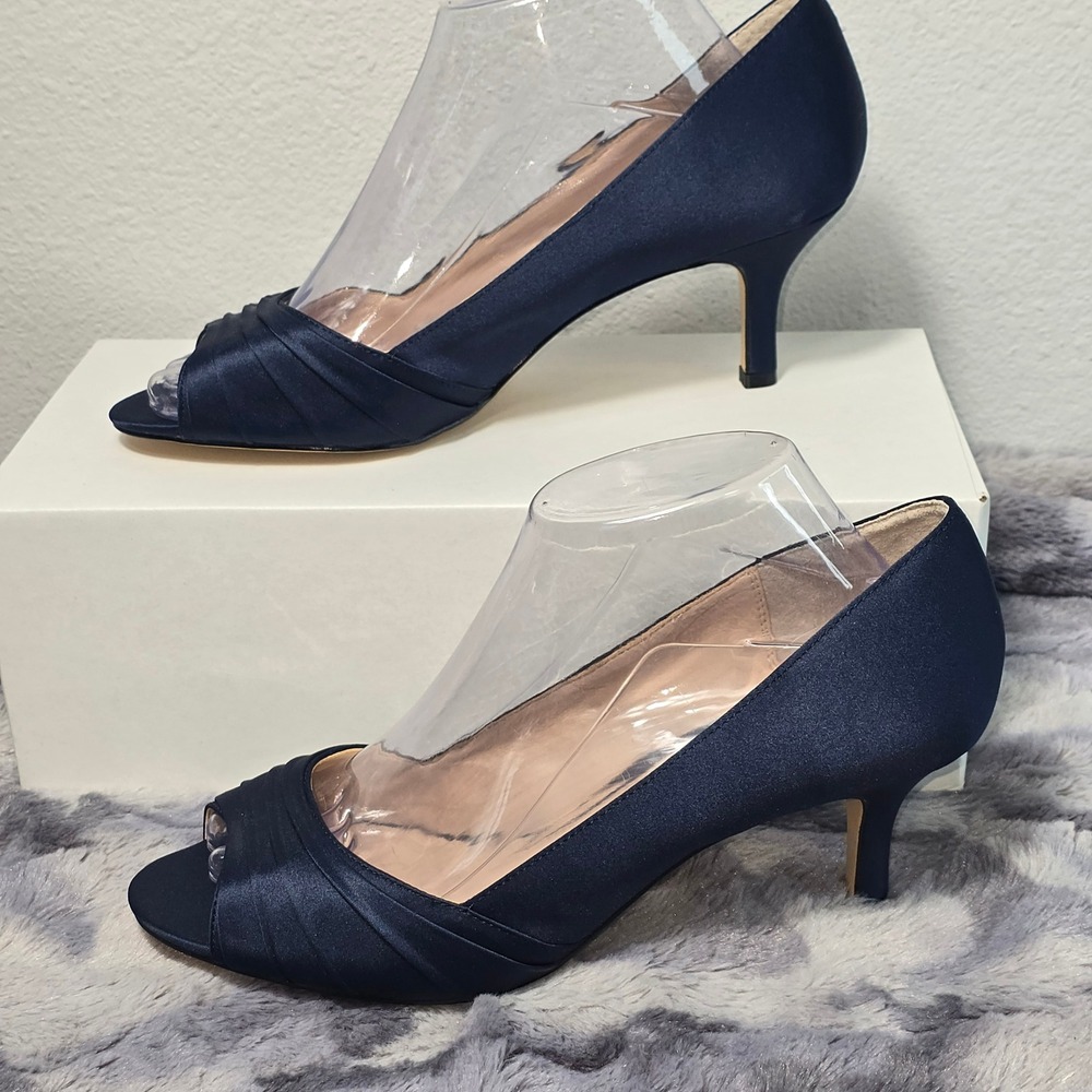 New Nina New York Navy Blue Satin Peep Toe‎ Kitten Heel Pumps Womens 9 Wide